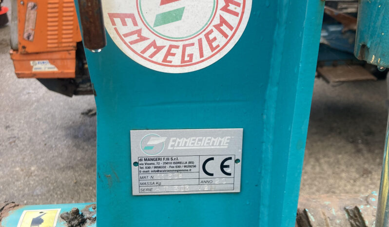 ARATRO TRIVOMERE pieno