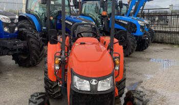 KUBOTA L1-382 pieno