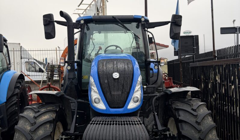 NEW HOLLAND T6 145 pieno